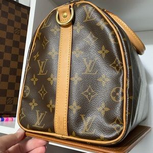 ❌❌ SOLD ❌❌ Louis Vuitton Speedy 30 Bandouliere